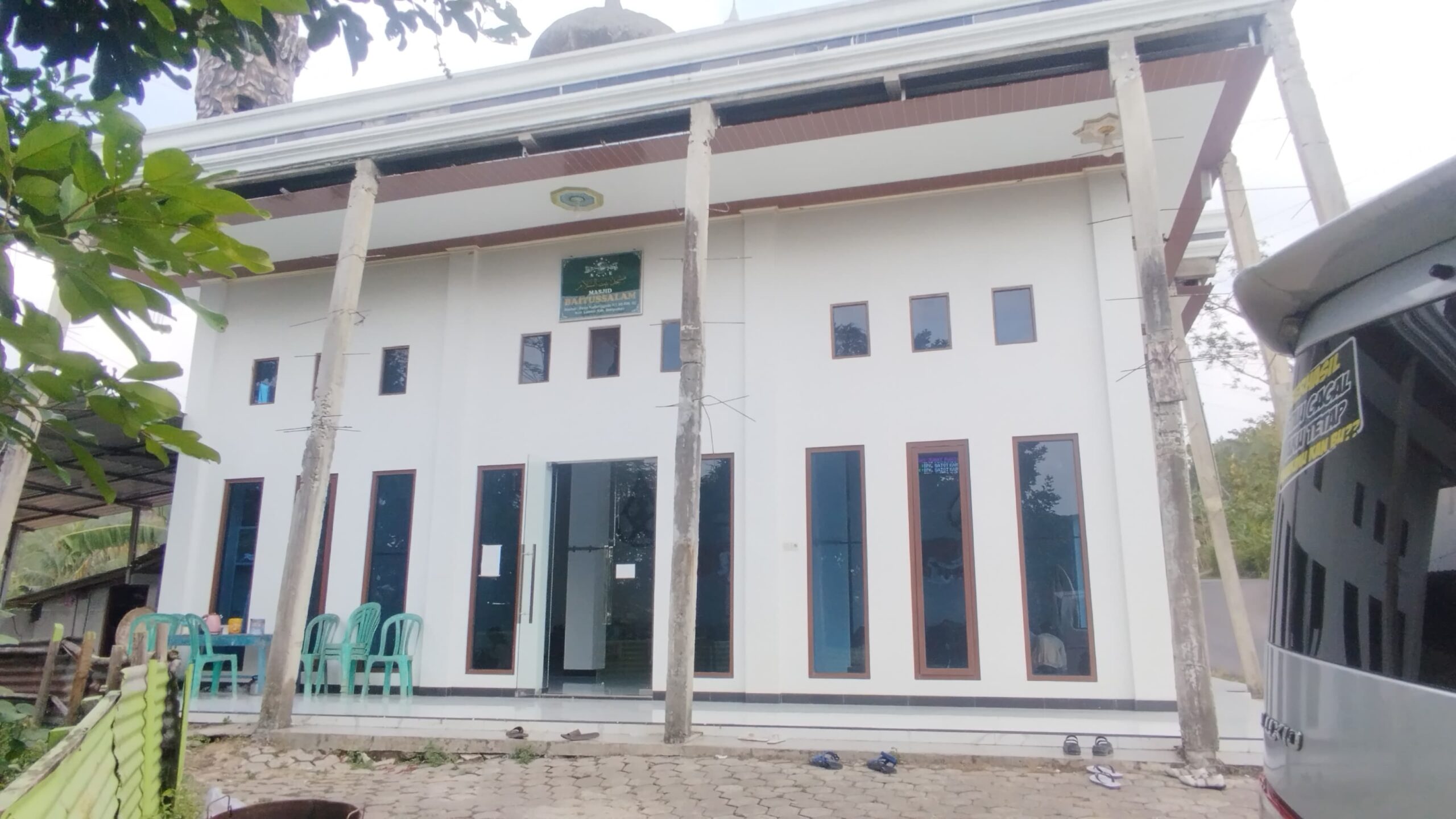 Gambar Depan Masjid