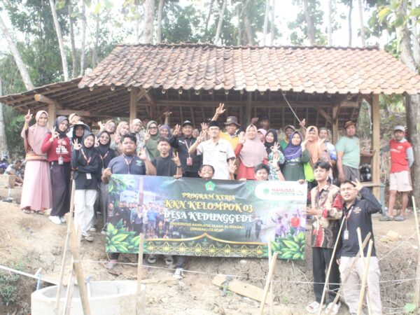 Dorong Pertanian Berkelanjutan, KKN UNUGHA Cilacap Latih Kelompok Tani Srimulya