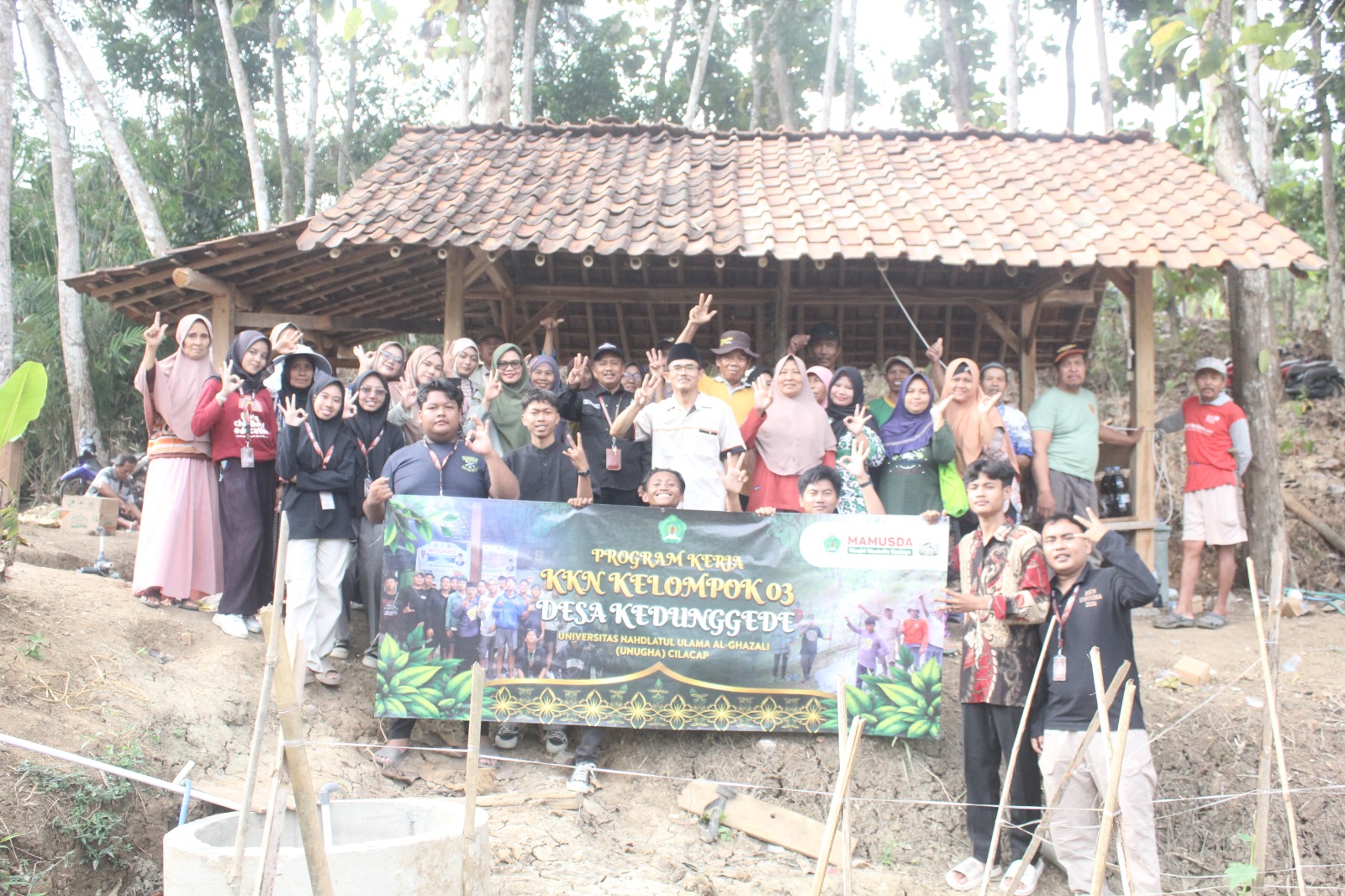 Dorong Pertanian Berkelanjutan, KKN UNUGHA Cilacap Latih Kelompok Tani Srimulya Dorong Pertanian Berkelanjutan, KKN UNUGHA Cilacap Latih Kelompok Tani Srimulya